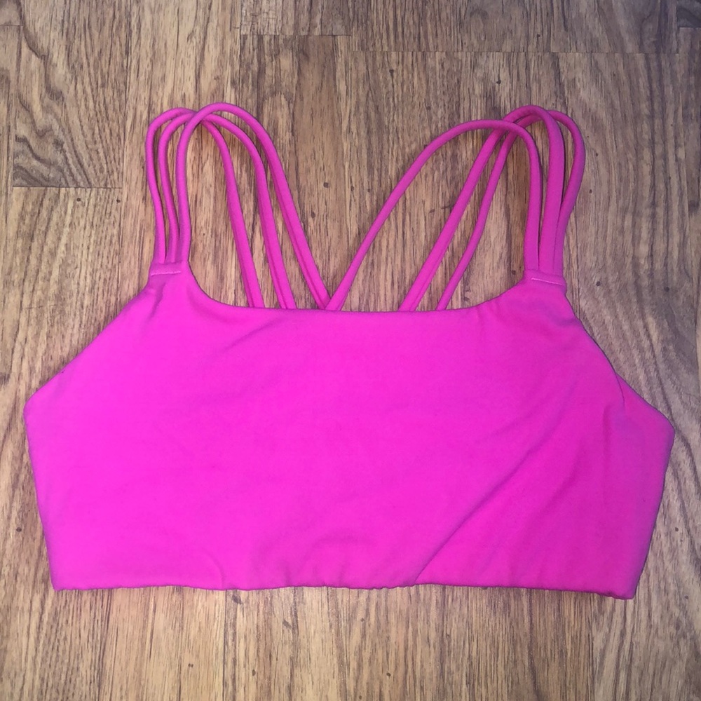 ATHLETA HYPER FOCUSED BRA 💗